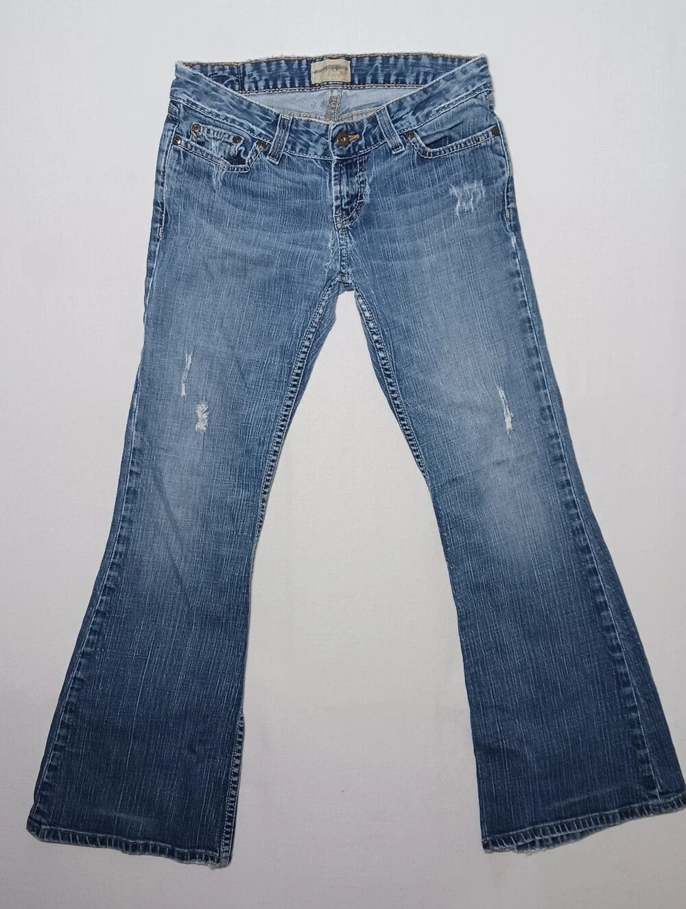 BKE Buckle Womens Star Stretch Flare Jeans 27X29 Medium Blue Wash Ripped Denim